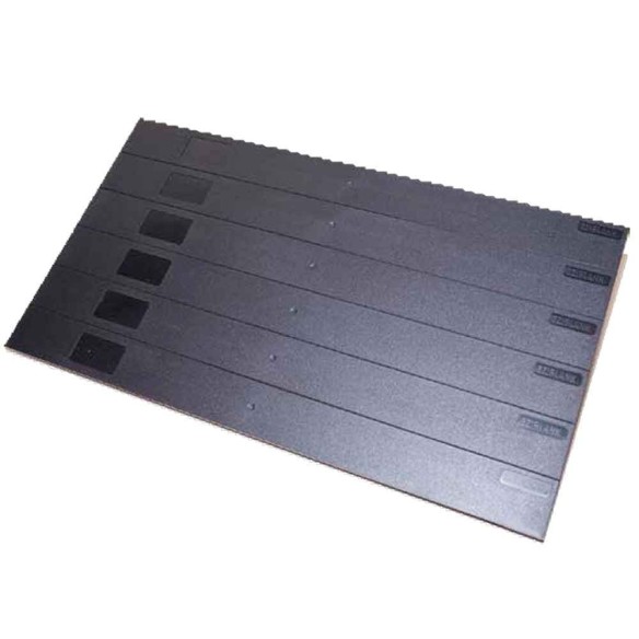 Blind plastic cover without screws