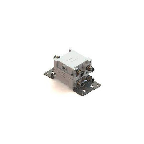 Diplexor doble, 1350–2200 MHz/2300–2700 MHz. Conectorización 4.3-10. Ref. E14F06P61