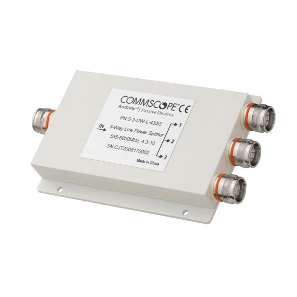 Divisor de tres vías, baja potencia, conectores 4.3/10, 555-6000MHz, S-3-UW-L-43I53