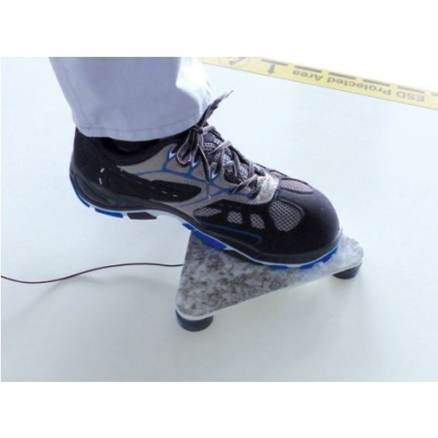 Triangular probe for soil measurement according to UNE1081 Standard.