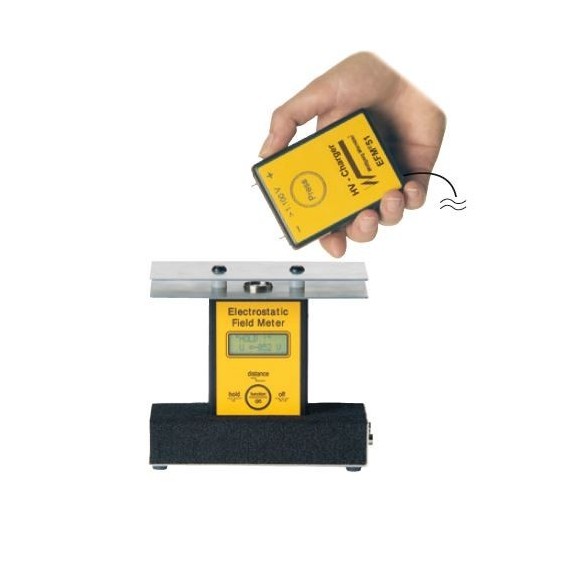 Kit de vérification. Ensemble de mesureur de champ électrostatique, plaque de chargement et test de marche.